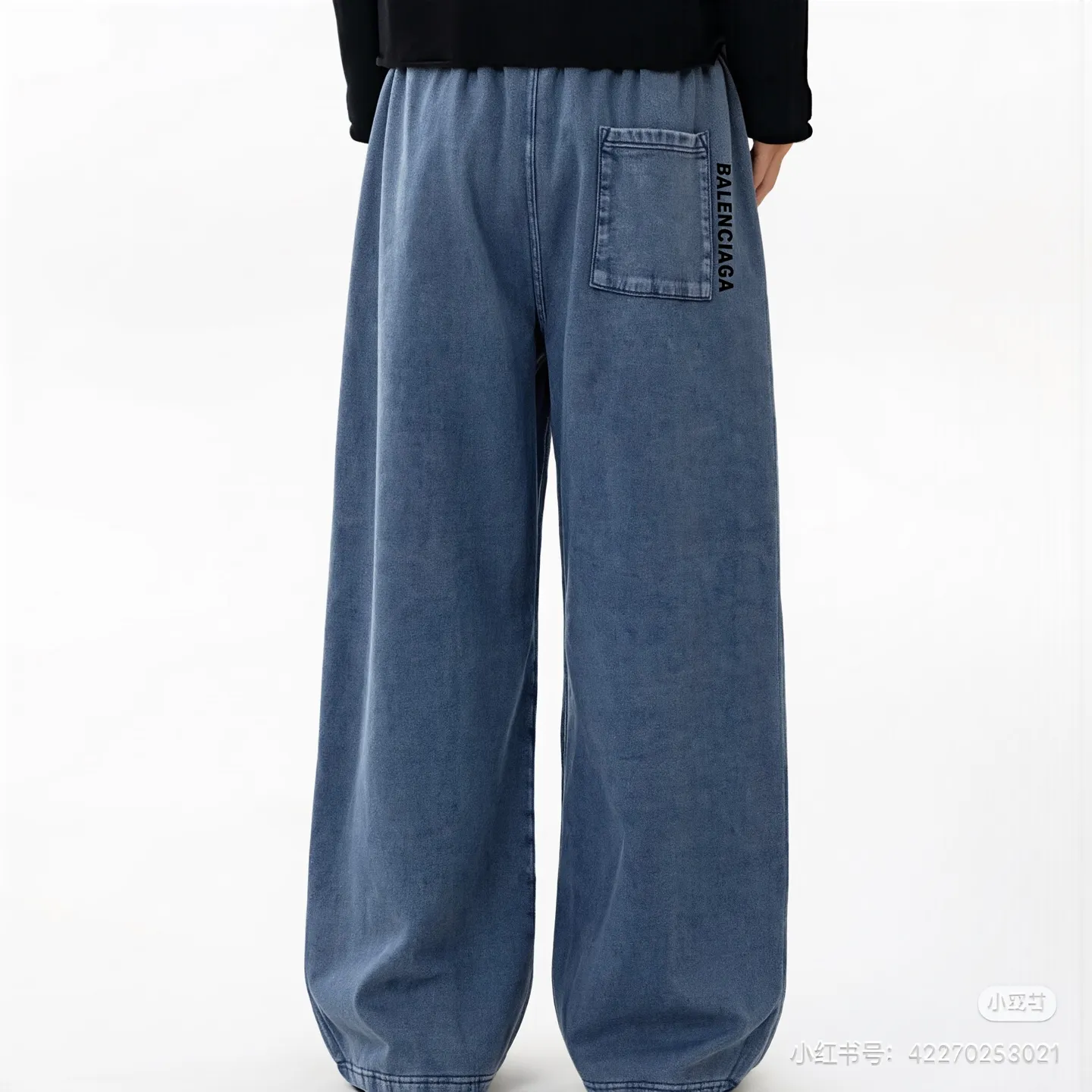 "𝙉𝙚𝙬⚜️Balenciaga" 2026 Autumn and Winter New Arrival sweatpants 360g 100% cotton distressed fried snowflakes, suede laminated print, wide-leg trousers Color: Black Blue green coffee, Sizes: S M L XL XXL Buy now👉 Buy now👉 Buy now👉